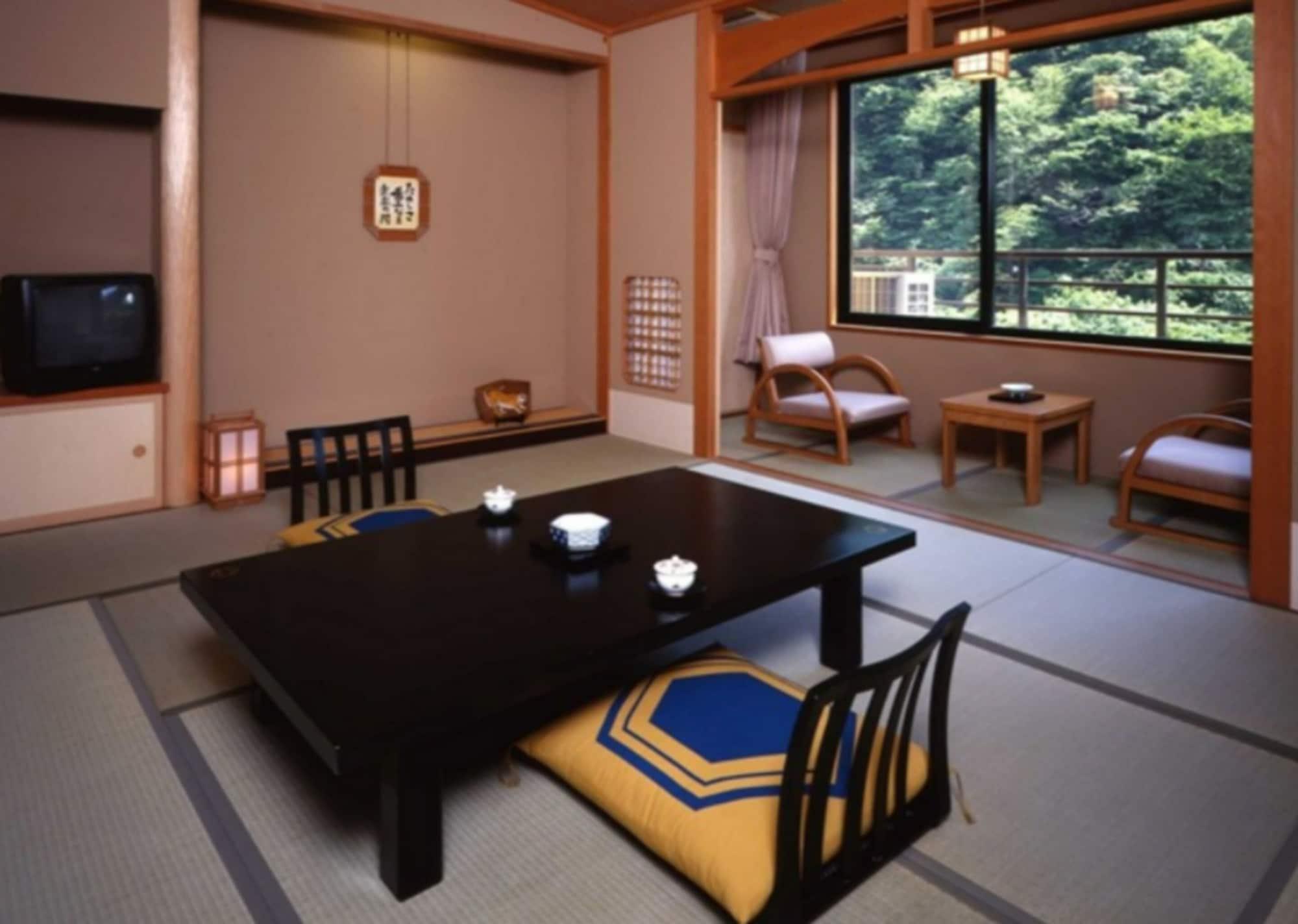 Koduchi No Yado Tsurukamedaikichi Hotell Nikko Eksteriør bilde